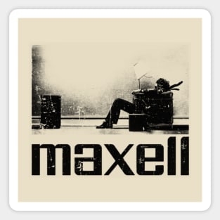 maxell Magnet